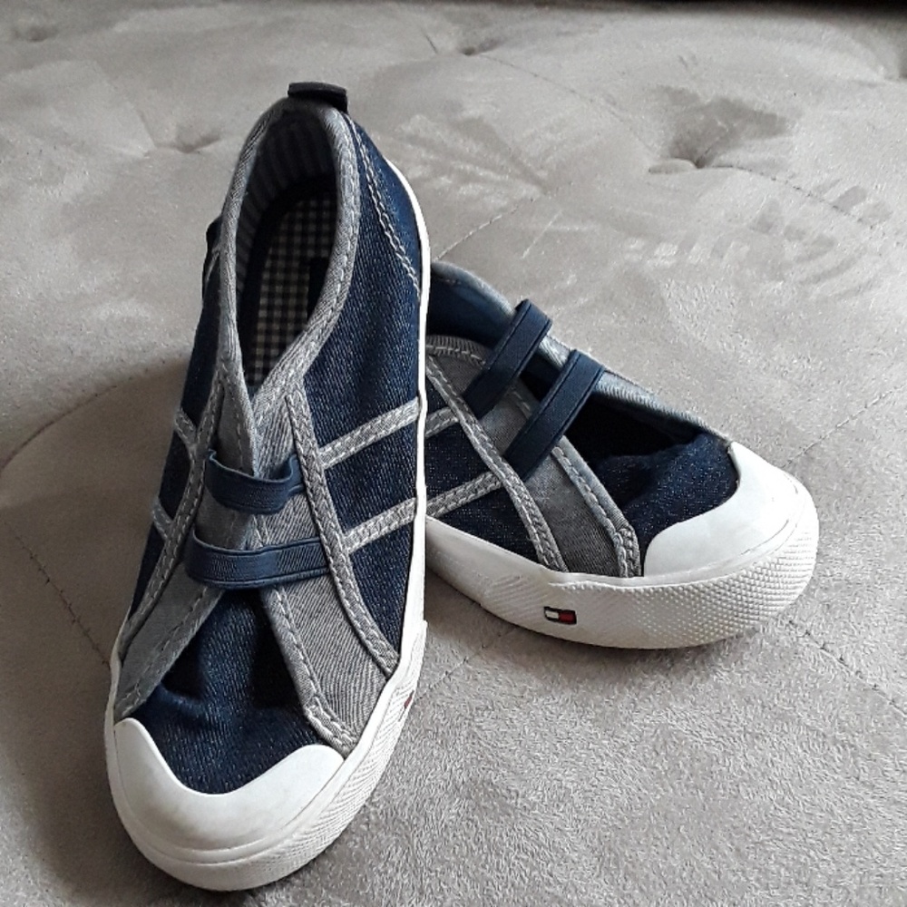 Tommy Hilfiger Tennis Shoes